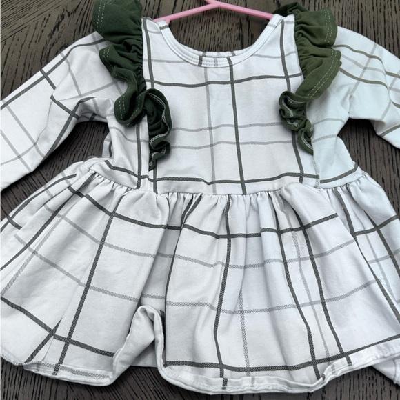 Made by molly peplum - Picture 2 of 3